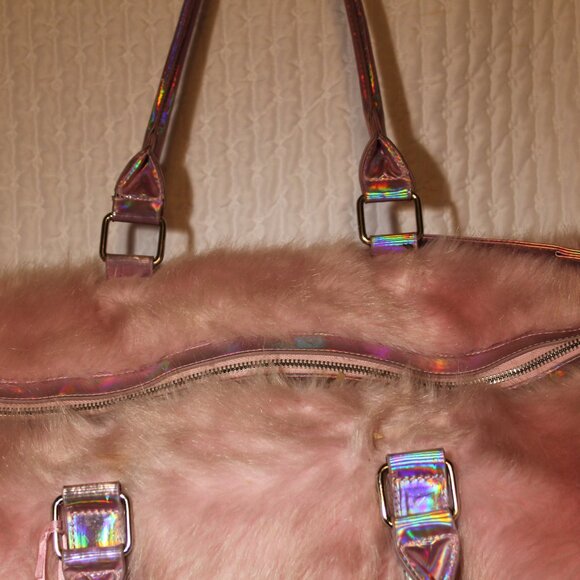 SOLD-Dolls Kill Cotton Candy Pink Fuzzy Faux Fur Holographic Weekender Bag - Picture 6 of 12